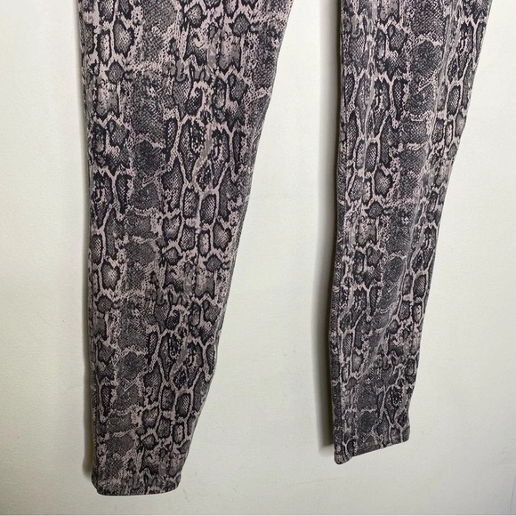 Spanx Taupe Snakeskin Reptile High Rise Jeanish Ankle Legging Jegging Size Large - Picture 8 of 10